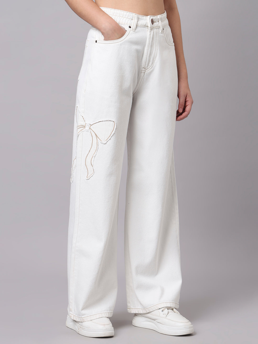 TARAMA Bow Appliqué High-Waist Wide-Leg Denim Jeans