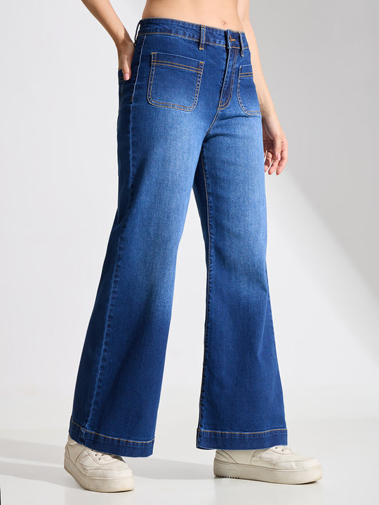 Angled Pockets Flare Fit Jeans