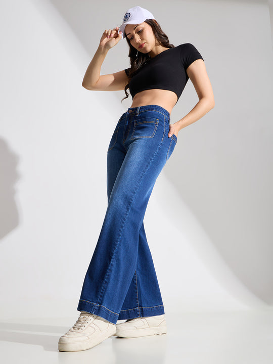 Angled Pockets Flare Fit Jeans