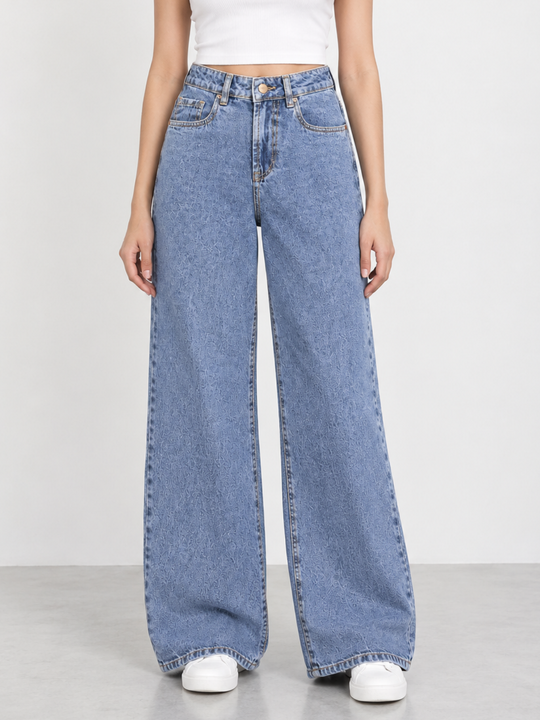 Wide Leg High-Rise Basic Light Blue Jeans