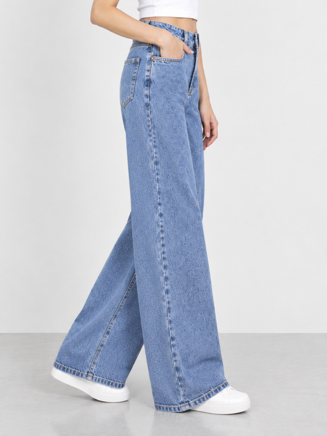 Wide Leg High-Rise Basic Light Blue Jeans